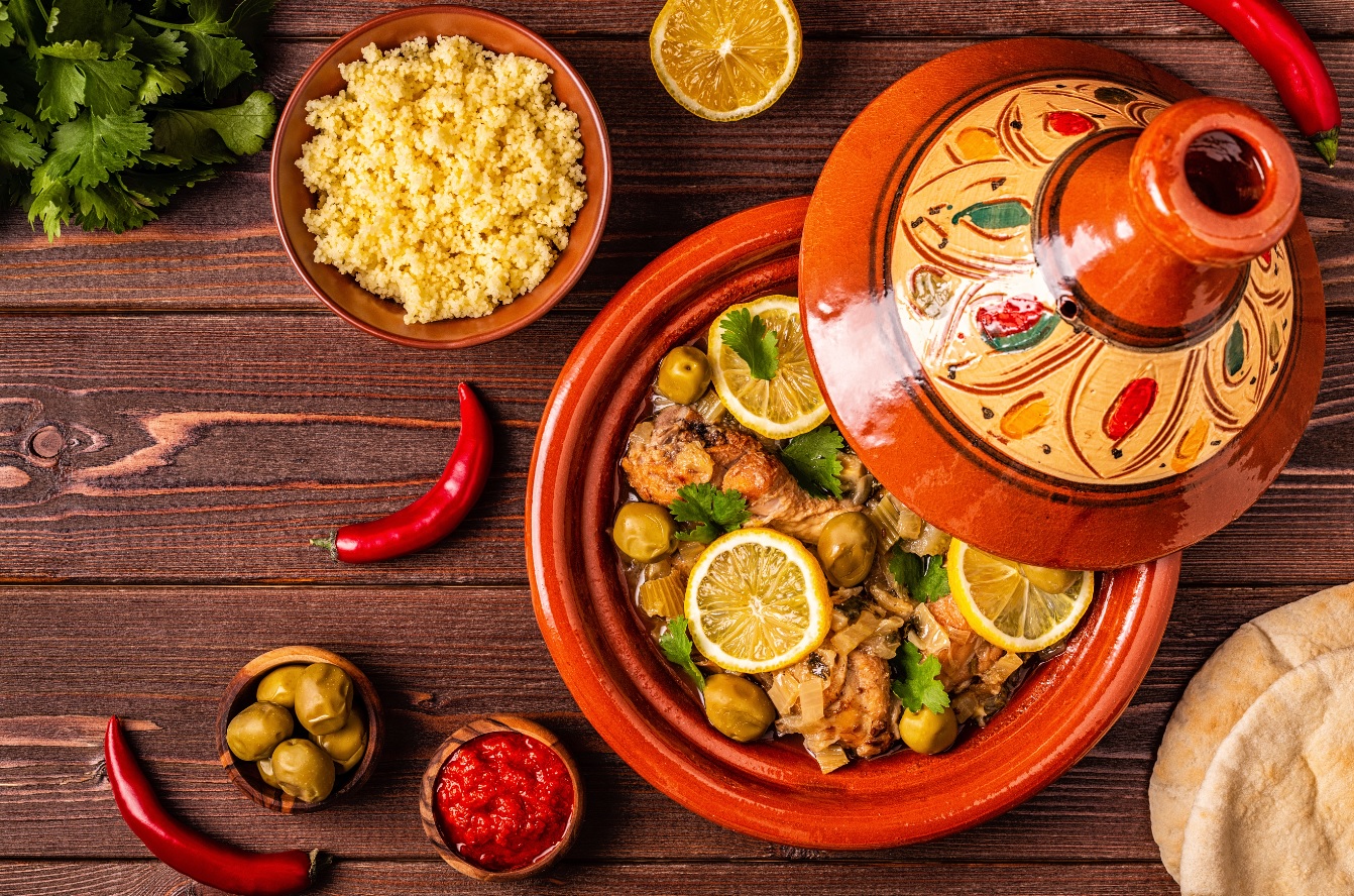 La cuisine marocaine du tajine, au pastillas en passant par le couscous